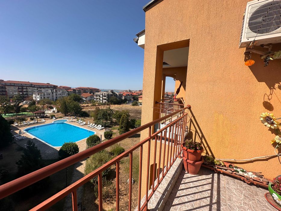 Продава се Тристаен апартамент в Ахелой - 97 кв.м за 722 €/кв.м - Снимка #1