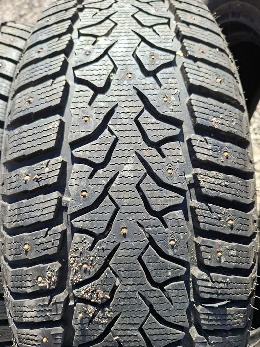 Продам шины 235/55/19 китай