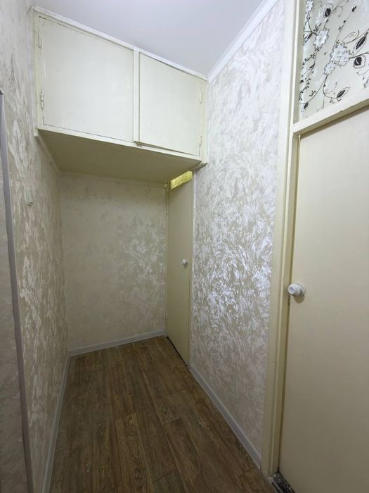 Своя.Срочно Продаю.Юнусабад-15 Метро Туркистан 1-2/4/4