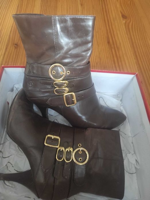 Есенни боти естествена кожа