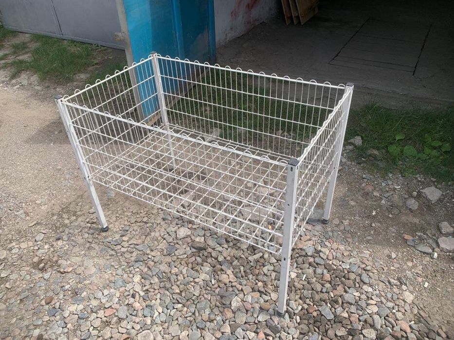 Корзина- манеж для распродаж б-у
