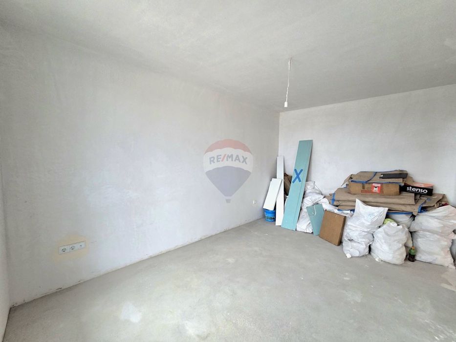 Тристаен апартамент за продажба, кв. Вл. Варненчик НК4444