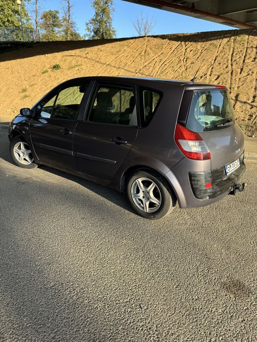 Vând Renault scenic 1.5 DCI  2006