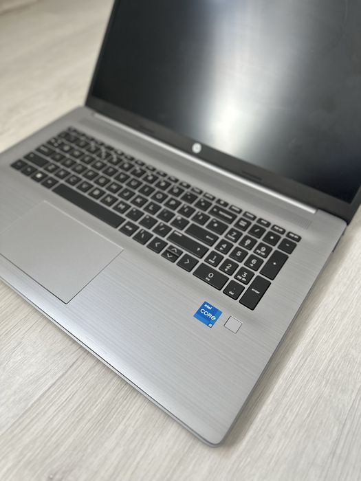 Dezmembrez Laptop HP 470 G8 17 Inch i5 Gen 11 Baterie Display