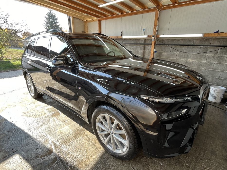 Пране и почистване на автомобили (на адрес)