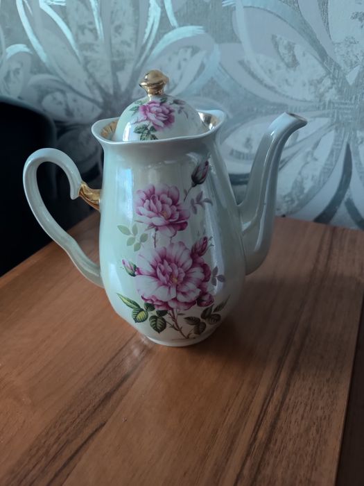 Кофейно-чайный сервиз