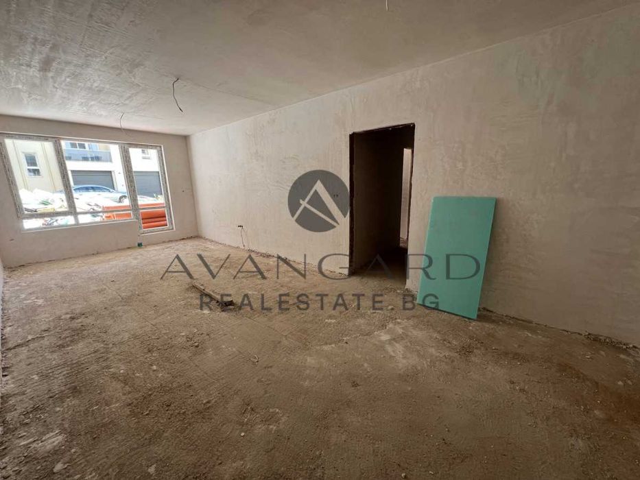 Продава се Тристаен апартамент в Пловдив, Кючук Париж - 154 кв.м за 707 €/кв.м - Снимка #1