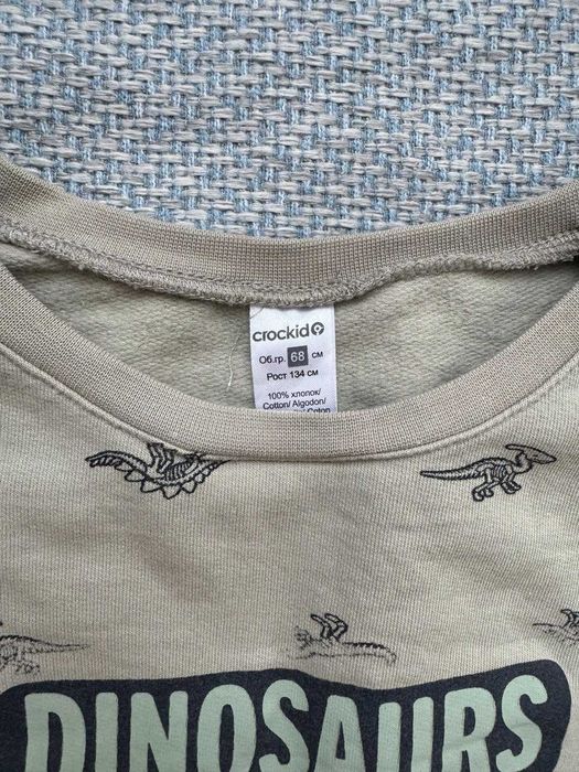 Свитшот с тонким утеплением на 7-9 лет