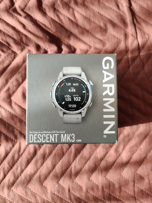 Смарт часовник Garmin Descent MK3