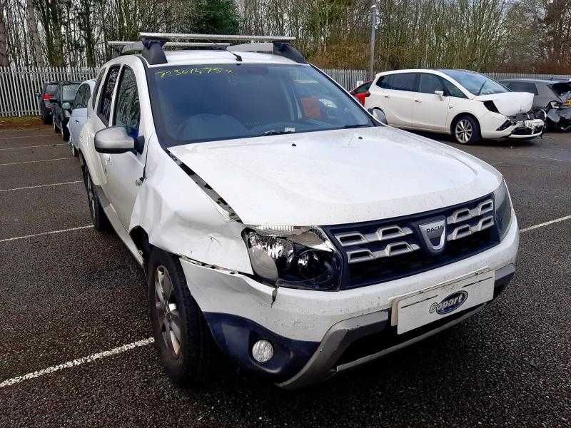 Dezmembrez Dacia Duster 1 4x2 1.5 dci