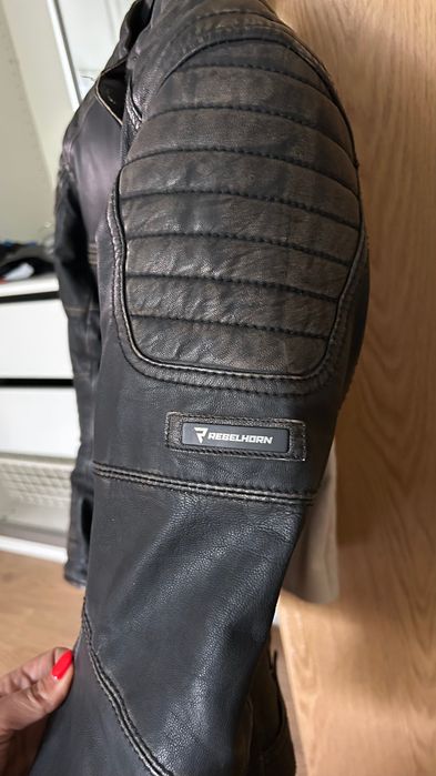 Geacã moto piele maro Rebelhorn mãsura M - Damã - Stare Excepționalã
