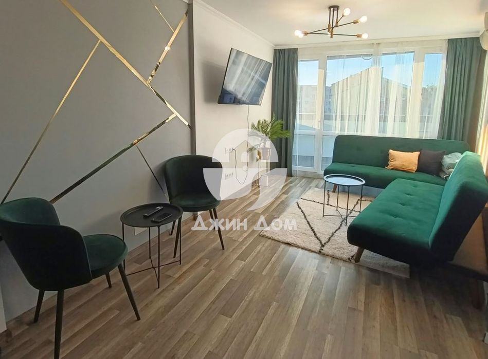 Продава се Двустаен апартамент в к.к. Слънчев бряг - 75 кв.м за 1160 €/кв.м - Снимка #2