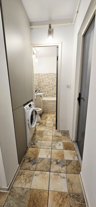 Apartament Renovat 2 Camere  - 55mp Decomandat Etaj 3/4