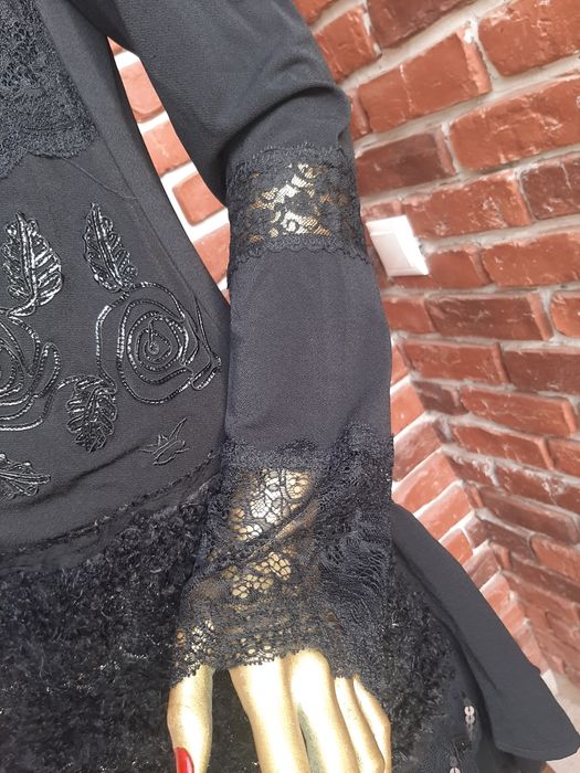 Rochie    dama .