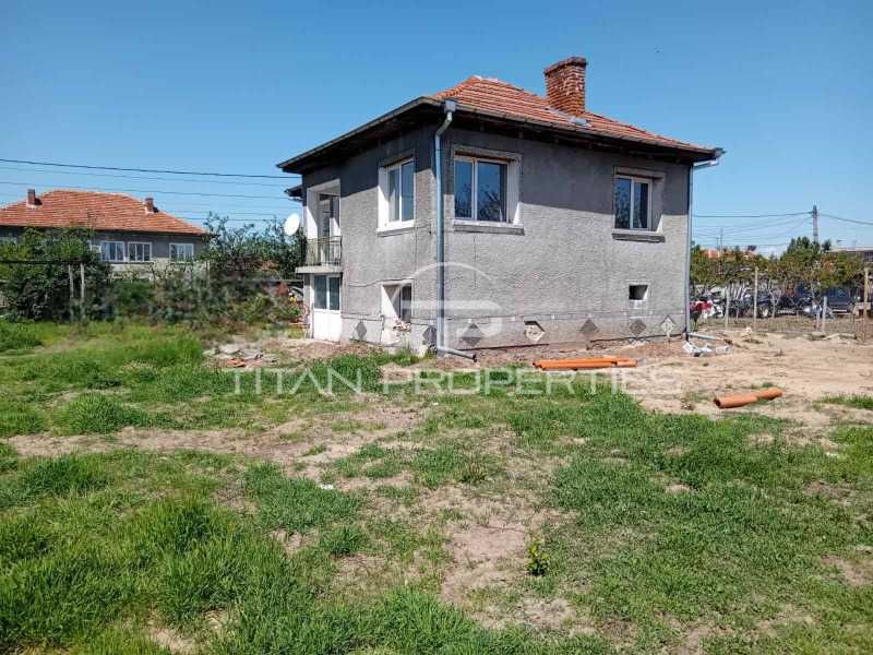 Продава се Къща в Пловдив, Тракия - 165 кв.м за 667 €/кв.м - Снимка #1