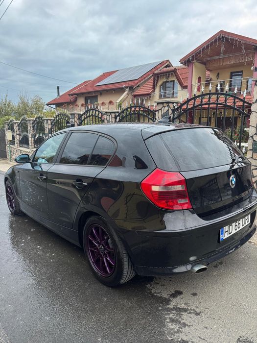 BMW Seria 1 E87 118d