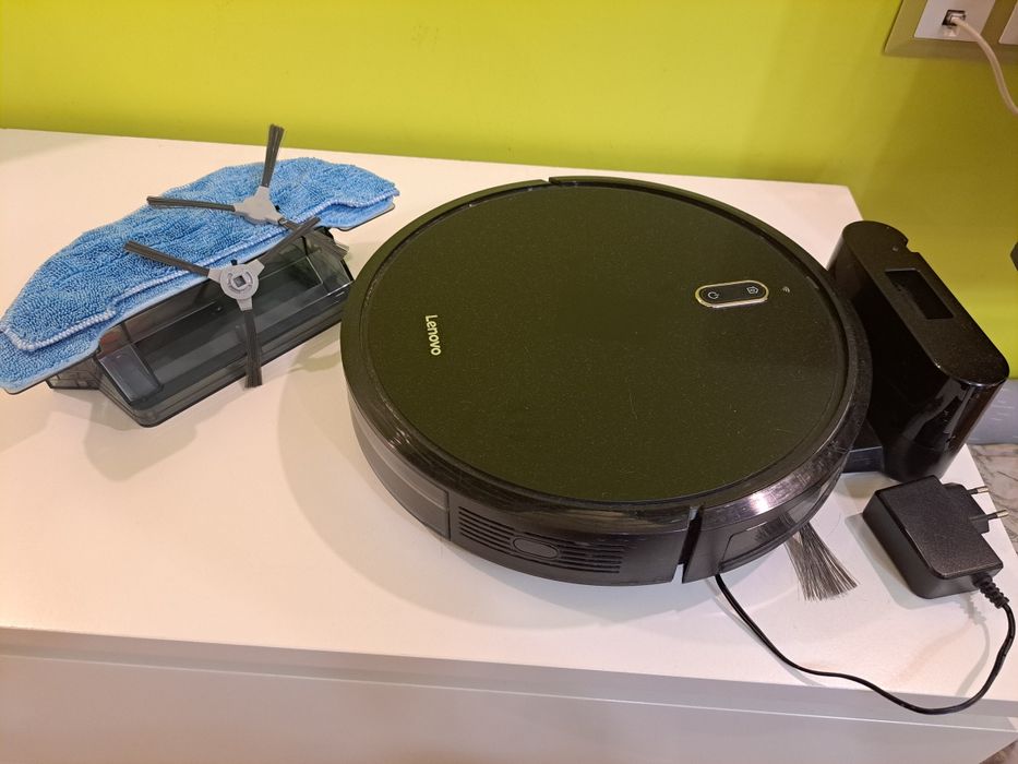 Прахосмукачка робот Lenovo Vacuum Cleaner E1-L