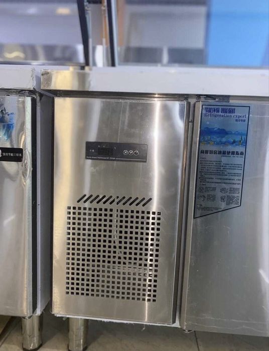 Холодильный стол для пиццы