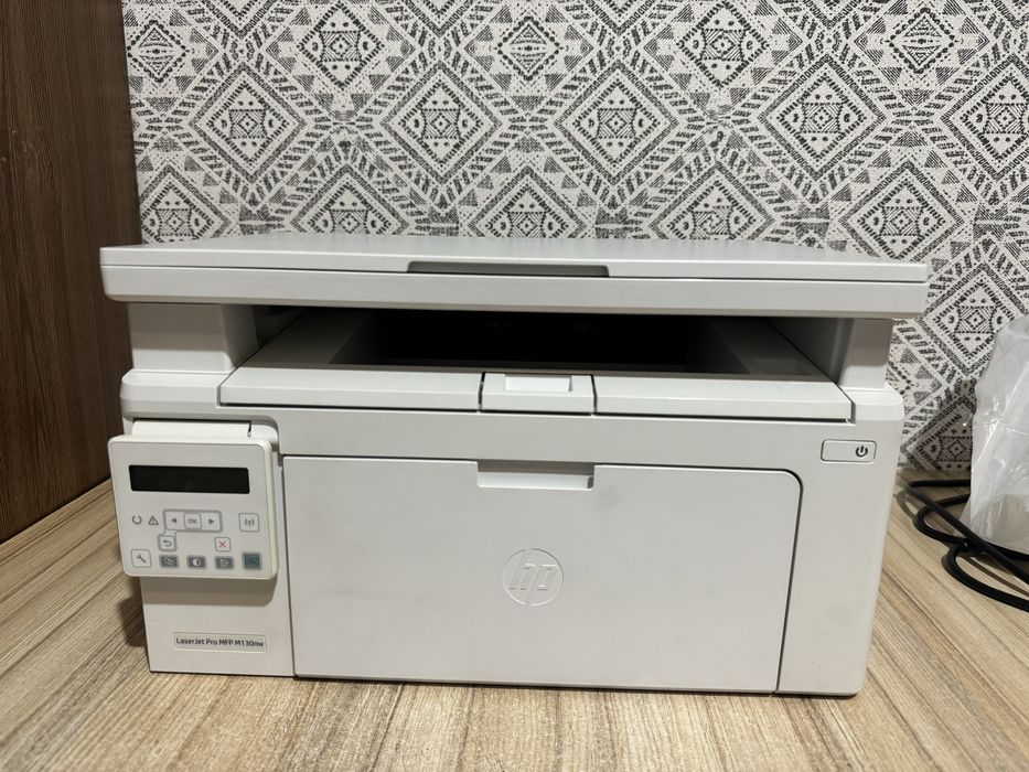 Продам принтер hp