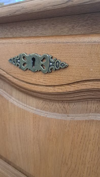 Белорусский комод с зеркалом