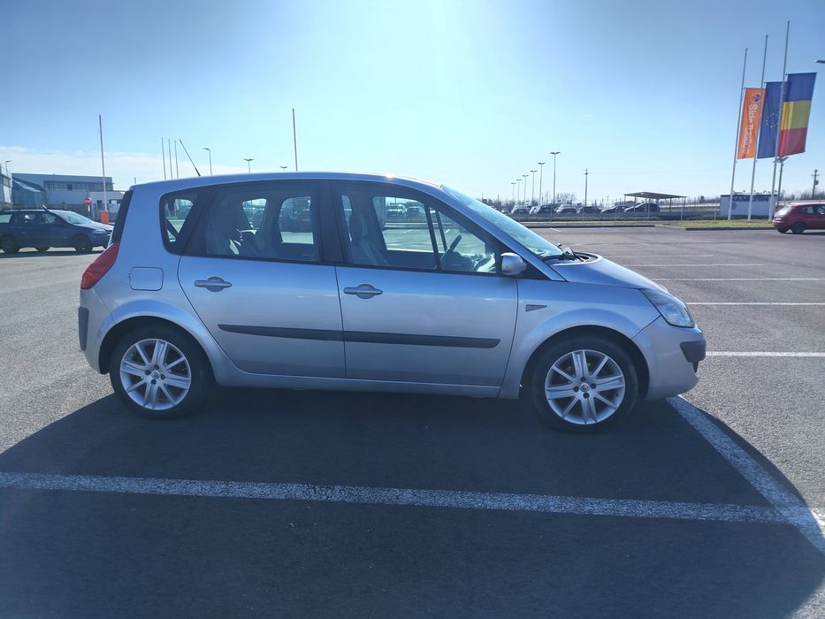 Vand Renault Scenic 2 Facelift 1.5 dci