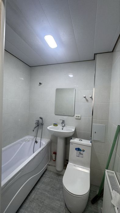 Сдается 1 комнатная кв с новым евроремонтом