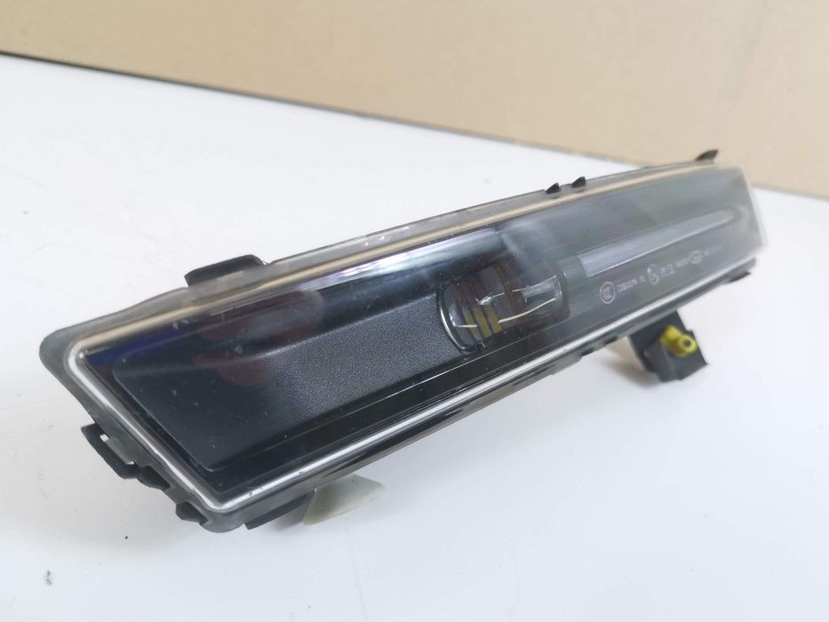 Ляв халоген за мъгла / Left Fog Light Land Rover RANGE ROVER IV VOGUE