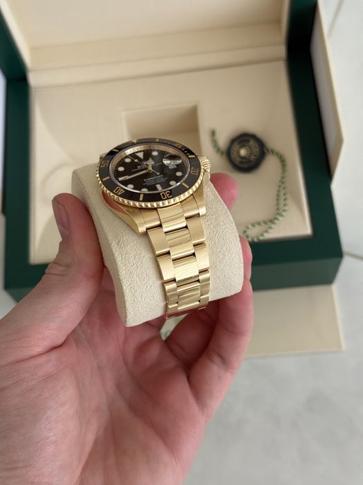 Rolex Submariner Date 41 mm – Yellow Gold 18K - FULL SET