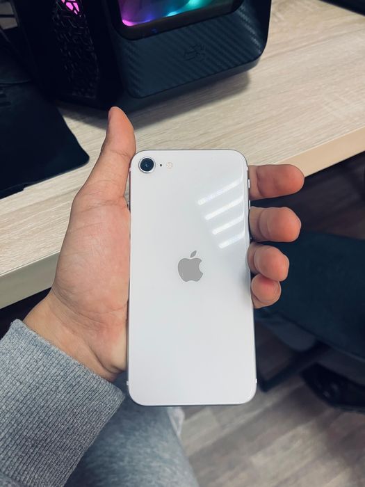 Айфон se 2022 все оригинал