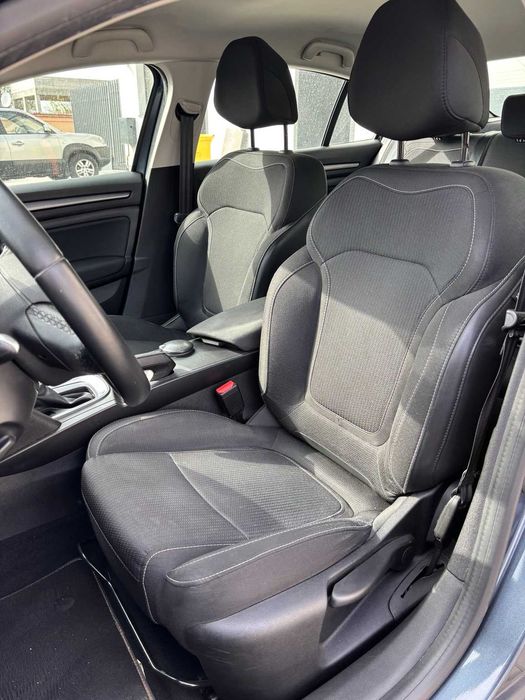 RENAULT Megane 2021 — imagine 3