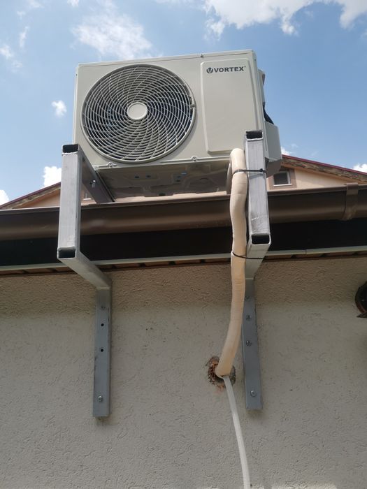 Montaj aer conditionat . Oferim garantie