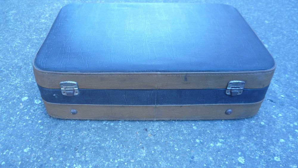 Стари куфари в добро състояние