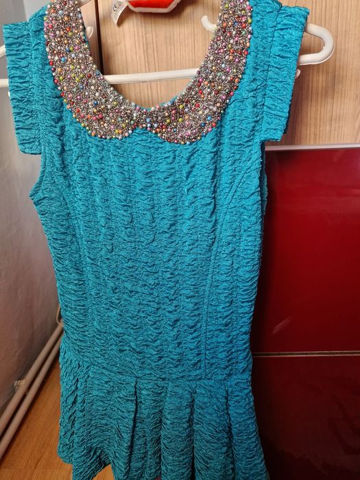 Bluza creponata turcoaz cu colier ,mărimea 36 ,Atmosphere..