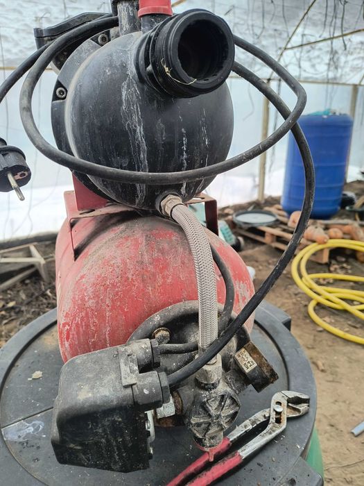 Hidrofor 24l apă curată