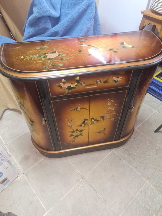 Noptiere chinezesti din perioada comunista