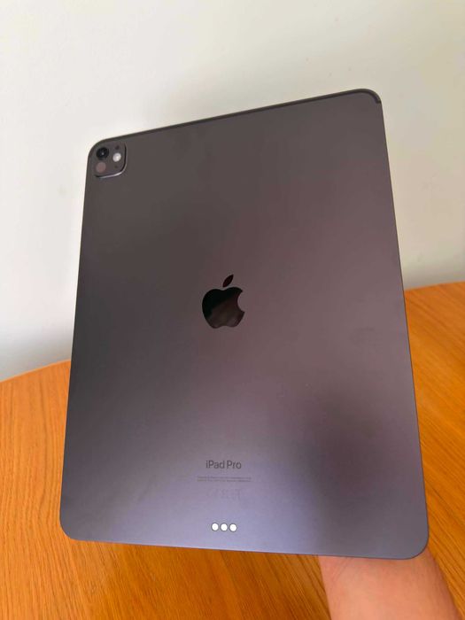 Ipad 13 Pro M4 Wi-Fi + Apple pencil Pro + кейс с клавиатура, мишка. + Подарък чанта