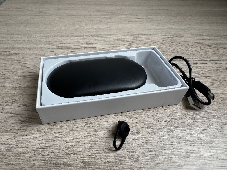 Продам блютуз гарнитура