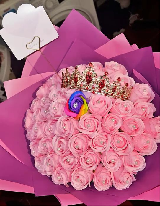 Buchete handmade realizate la perferintele clientului.