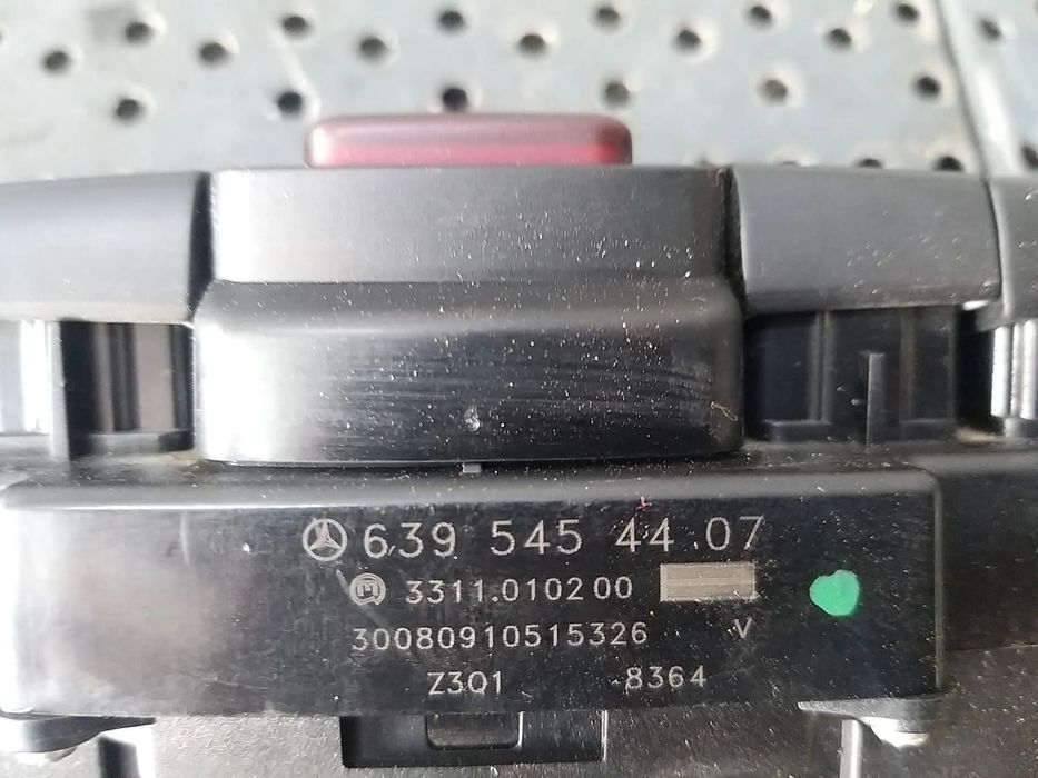 Panou butoane mercedes vito w639 6395454407