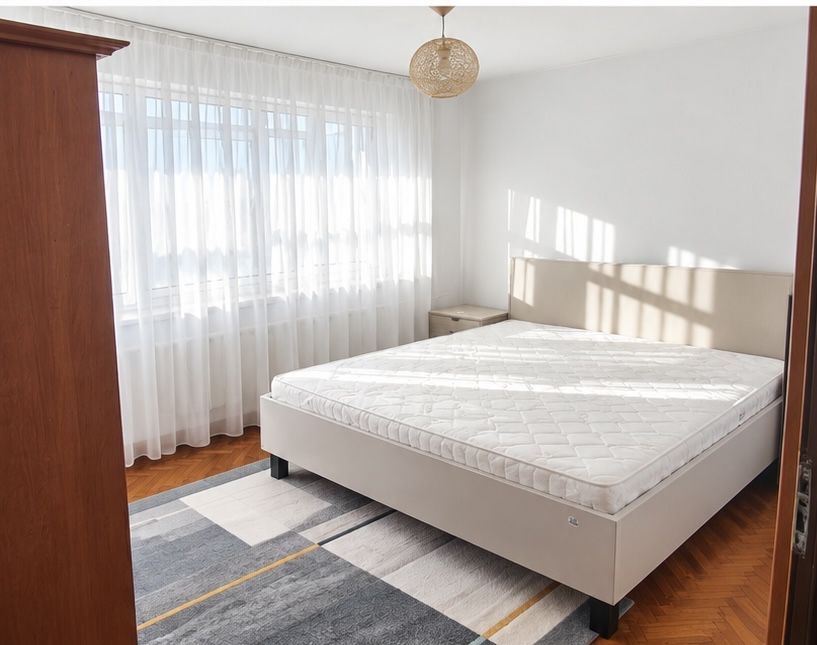 Apartament de inchiriat
