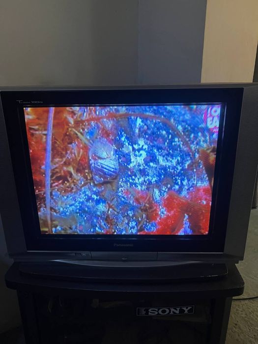 Продам рабочий телевизор