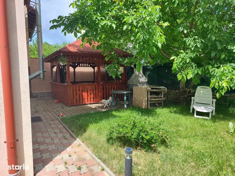 Casă finisată cu curte proprie,garaj in Gheorgheni lângă baza sportivă