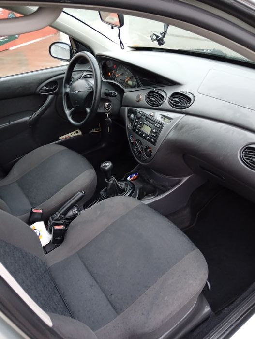 FORD Focus 2004 — imagine 5