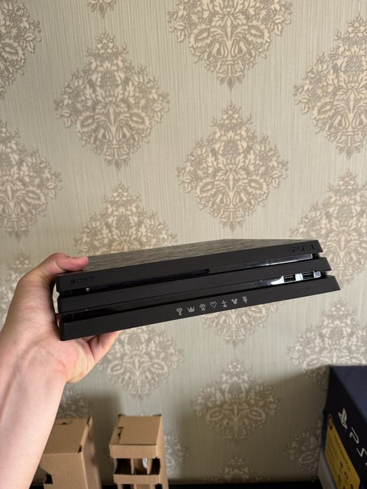 Ps 4 Pro Limited Editon 1 TB
