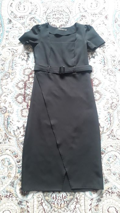 Продаётся Вечерная платья