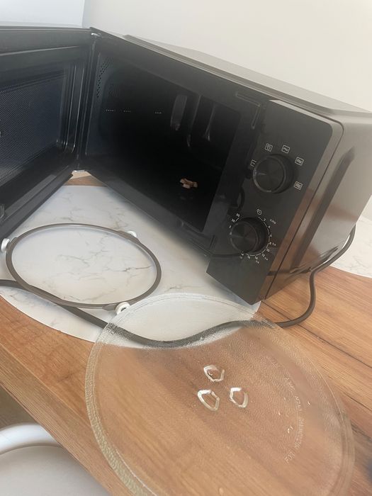 cuptor cu microunde