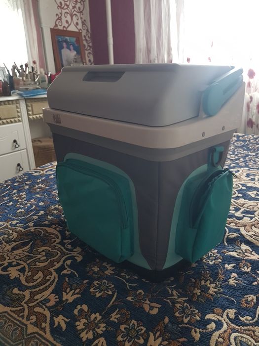 Продам ручной Холодильник