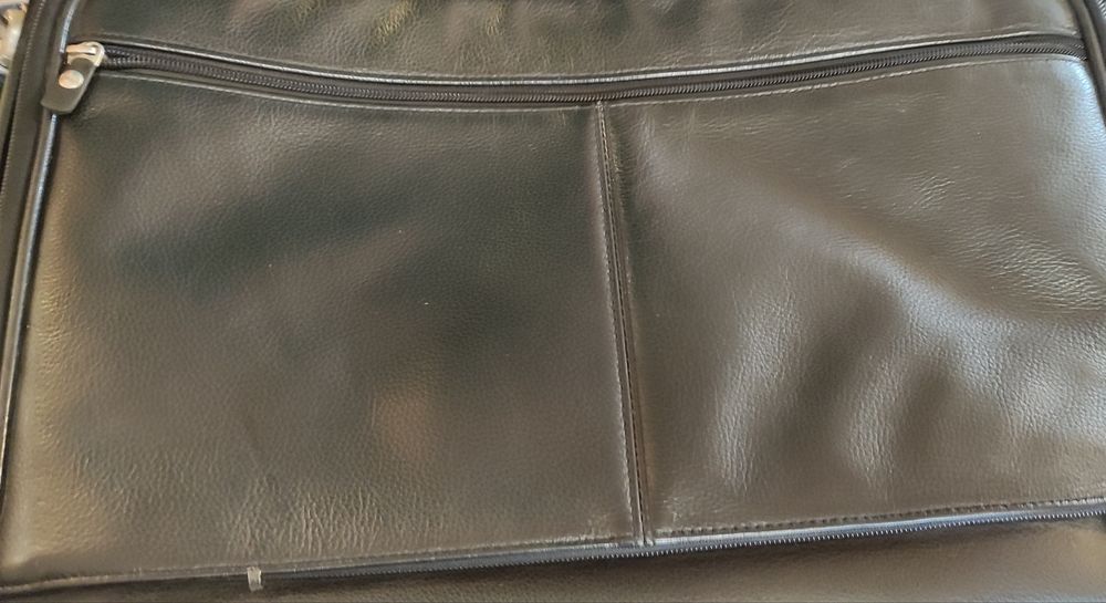 Dell оригинална чанта за лаптоп, естествена кожа