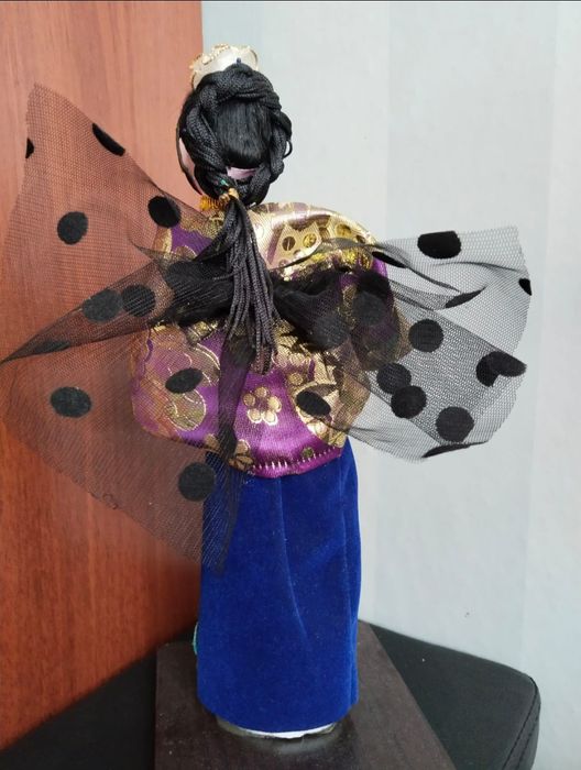 Продам статуэтки