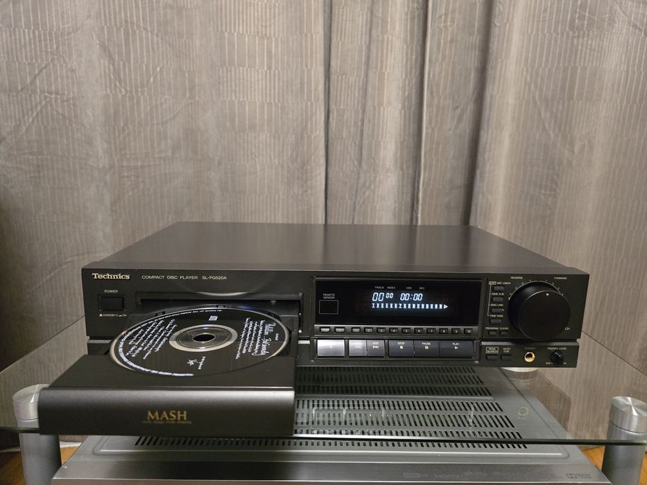 Technics SL-PG520A - CD Player Hi-Fi Vintage, MASH DAC, Made in Germany